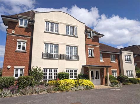 girard lettings